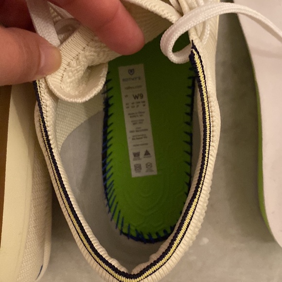 Rothy’s Vanilla Lace Up Sneaker - Picture 4 of 5